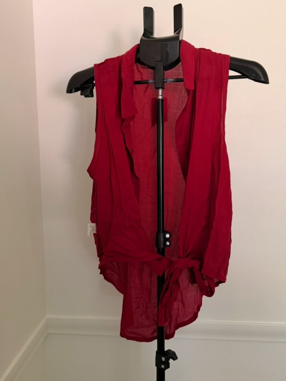 Chocolate Red Button Down Sleeveless Shirt Size L